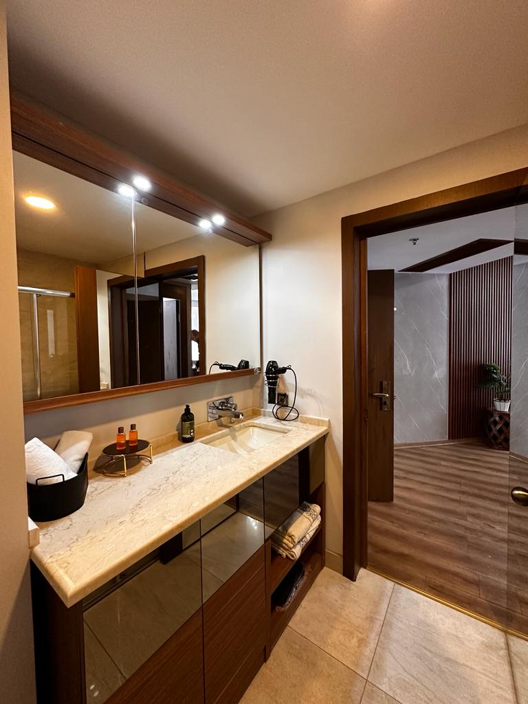 Sabihagökçen Otel Jakuzili Oda